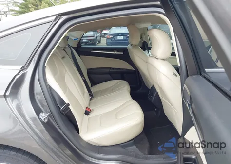 2018 Ford Fusion Titanium из США, поврежденный, VIN 3FA6P0D92JR168969